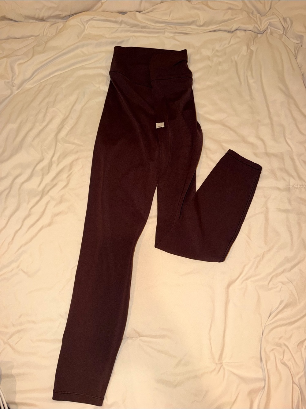 Vuori all the form legging - sold out color! I